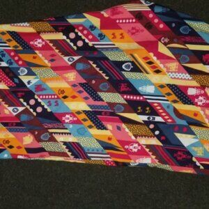 Snow white castles LuLaroe TC2 Leggings